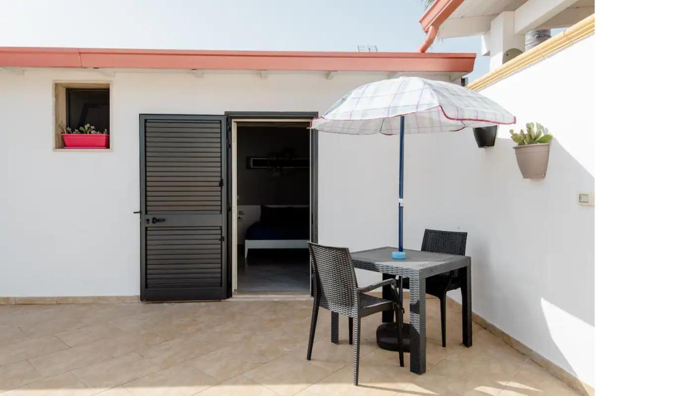 Briciola'S Rooms Porto Cesareo Exterior foto